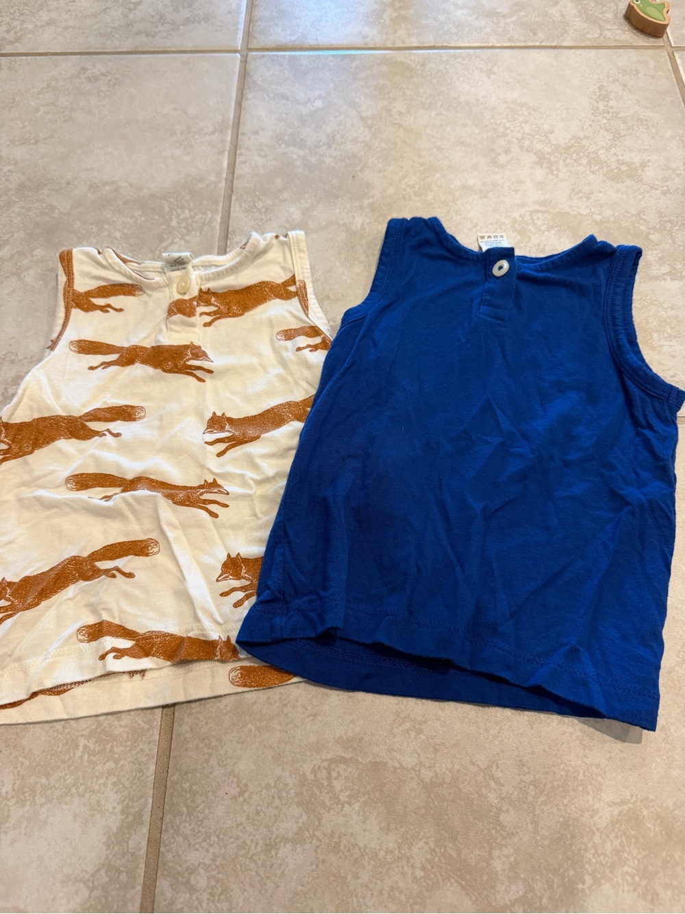 kate quinn Blue Tank Top and Crean Tank with Brown Fox Print